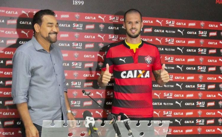 Zagueiro com passagem pelo Vitória é anunciado pelo Novo Hamburgo