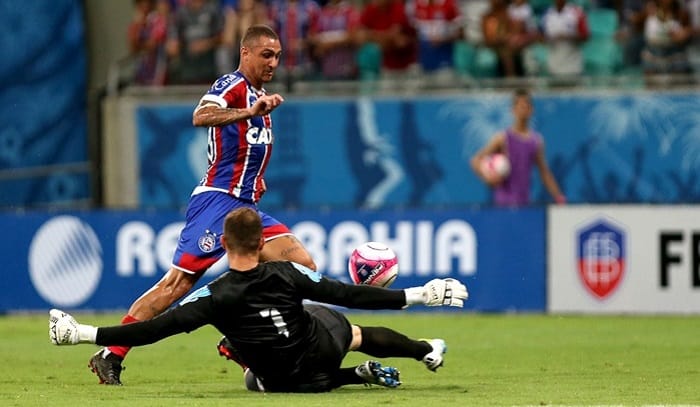 Empresário despista sobre possível acerto entre Vinícius e Fluminense