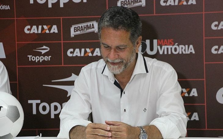 Conselheiros do Vitória pedem impeachment de Ricardo David. Veja a carta