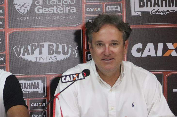 Ex-diretor do Vitória assume o futebol do CRB e é elogiado pelo presidente