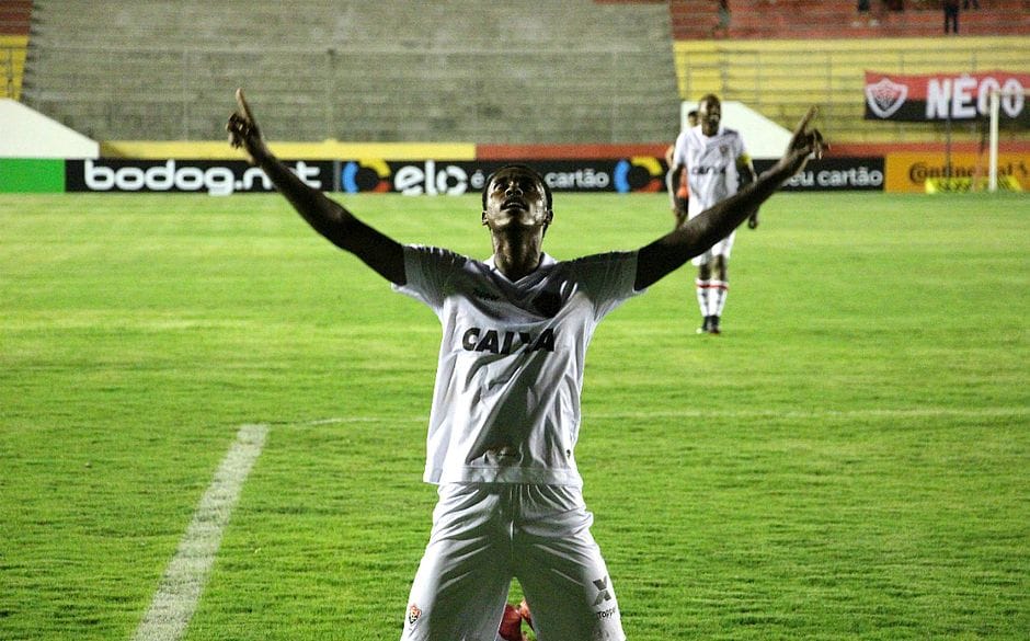 Ex-atacante do Vitória que fez golaço no Barradão é liberado pelo Atlético-MG