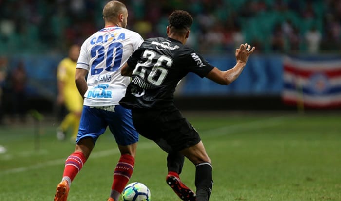 Meia do Bahia também era alvo do Grêmio, revela técnico do Corinthians