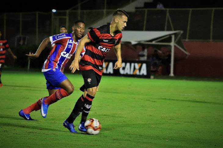 Vitória vence o Bahia em BA-VI eletrizante e polêmico pelo Brasileiro de Aspirantes