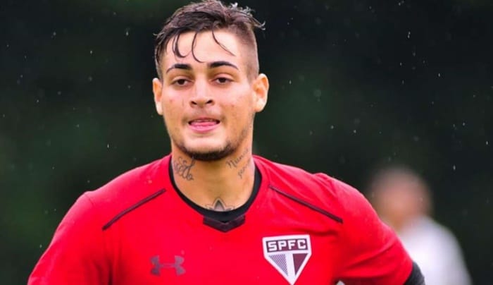 Goleiro Jean é preso nos Estados Unidos acusado de agredir a esposa