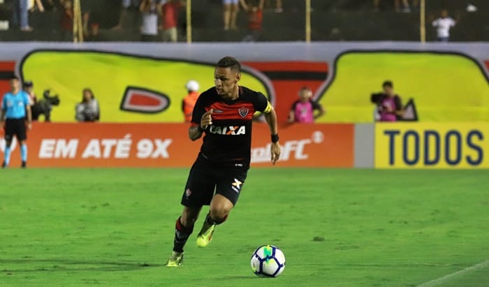 Inter não deve exercer opção de compra e Neílton retornará ao Vitória