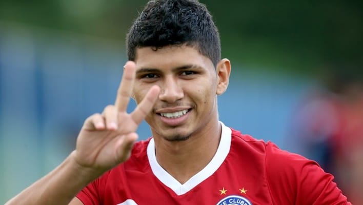 Atacante revelado pelo Bahia é anunciado como reforço do Jacobina