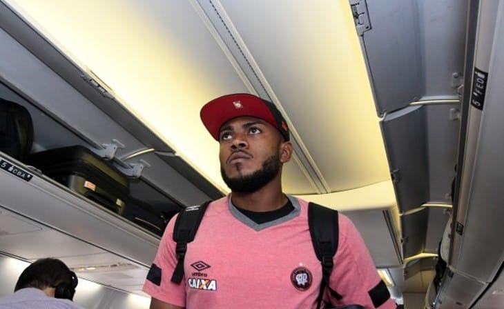 Em busca do 1º triunfo fora, Atlético-PR chega à Salvador para pegar o Vitória