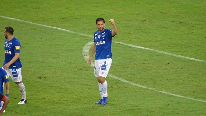 Cruzeiro 3 x 0 Vitória: Confira os gols de Fred e Aderllan (contra)