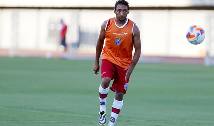 Lateral com passagem pelo Bahia deve ser o próximo reforço do Jacobina