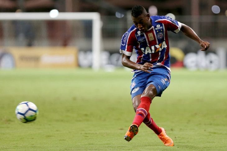 Fluminense pode desistir de negociar lateral hoje no Bahia com o São Paulo