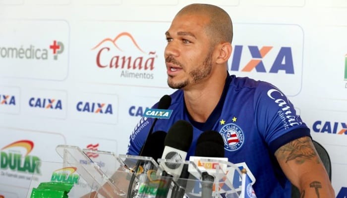 Nílton comemora 1° gol pelo Bahia no BA-VI, mas lamenta suspensão