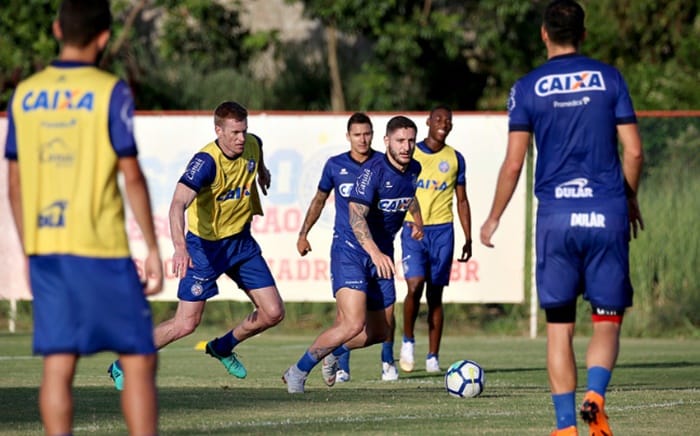 Poupados retornam e Bahia inicia preparação para enfrentar o Fluminense