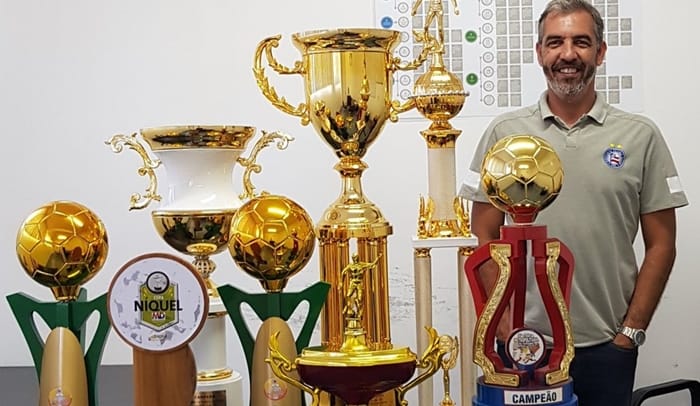 Bellintani parabeniza divisão de base do Bahia pelas conquistas em 2018