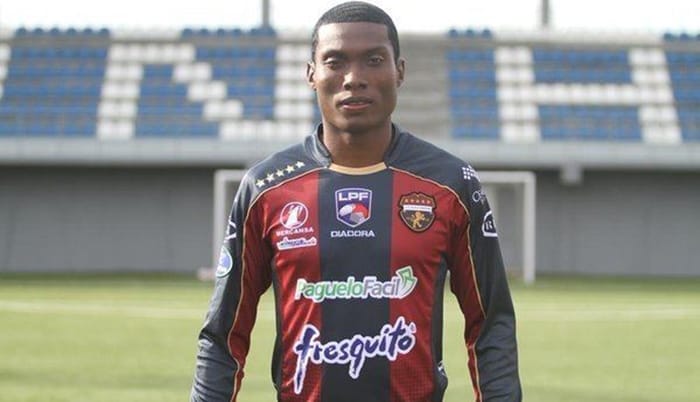 Procurado por clubes, Empresário de zagueiro colombiano prioriza o Bahia