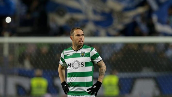 Meia revelado no Bahia rescinde com o Sporting e fica mais perto do Vasco