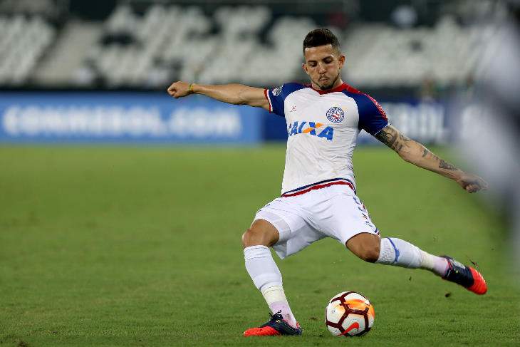 Volante Flávio foi a grata surpresa do Esporte Clube Bahia em 2018