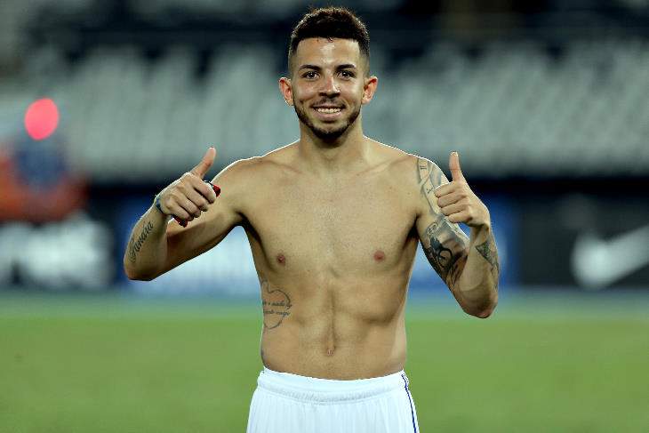 Flávio comenta possibilidade de jogar ao lado do irmão no Bahia