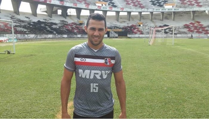 Juazeirense contrata lateral com passagens por Santa Cruz e Náutico