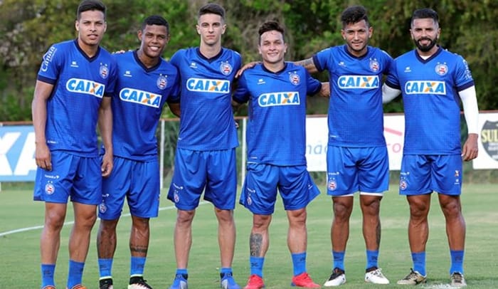 Dos seis novos reforços do Bahia, cinco já estão regularizados na CBF