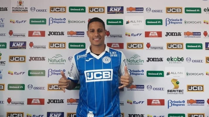 Meia-atacante treina no Bahia após rescindir contrato com o São Paulo