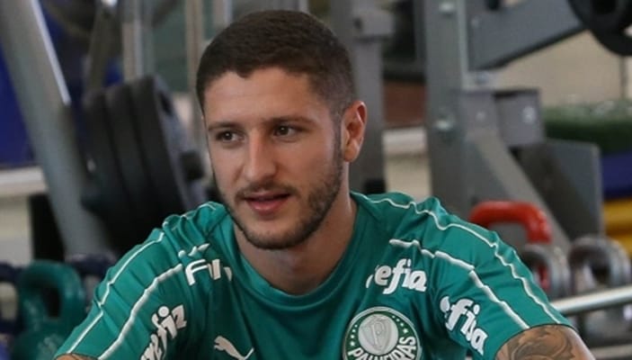 Palmeiras recusa proposta do Vasco pelo meia Zé Rafael, diz repórter