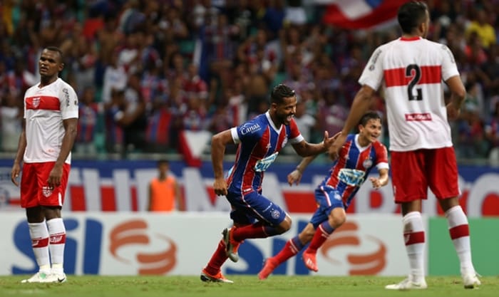 Com gol aos 53, Bahia vence o CRB e avança de fase na Copa do Brasil