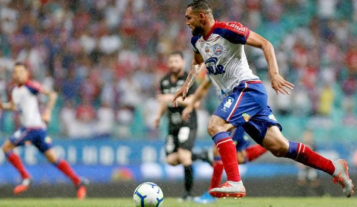 Clube do Japão faz proposta pelo atacante Gilberto, revela Diego Cerri