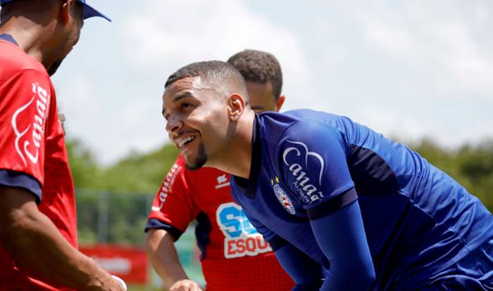 Gregore fala sobre assédio de clubes e diz estar muito feliz no Bahia