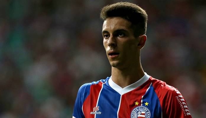 Após deixar o São Paulo, meia Shaylon acerta com clube da Série A