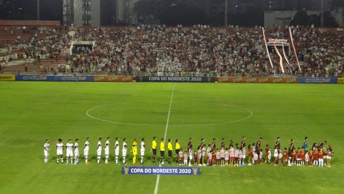 Salatiel perde pênalti aos 49 e Náutico só empata na estreia do Nordestão