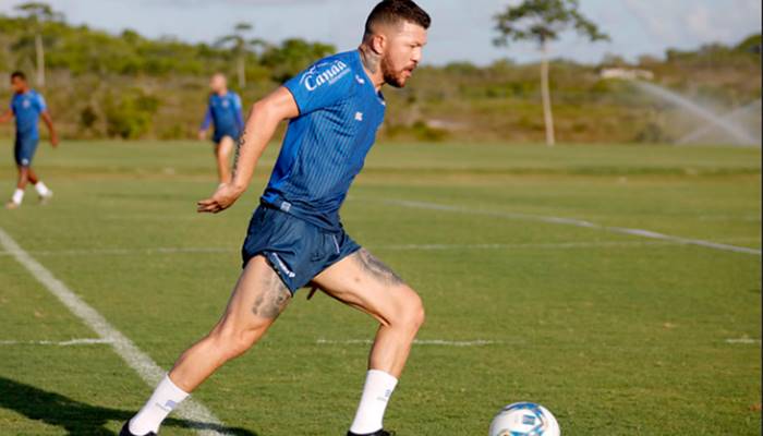 Roger Machado segue montagem do time e faz novos testes no Bahia