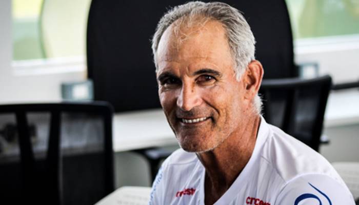 LUTO: Bahia e Vitória prestam homenagem a Carlos Amadeu