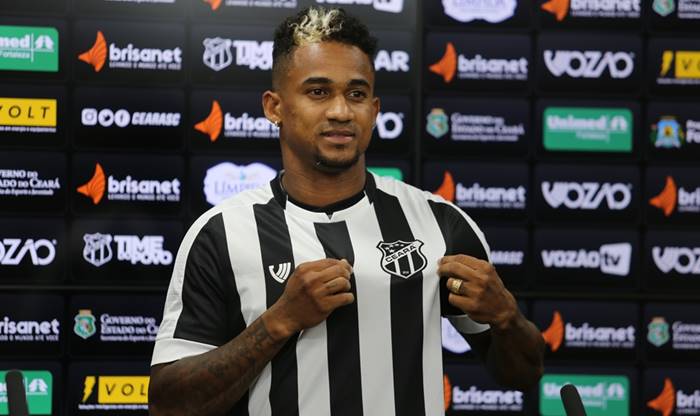 Sem Samuel Xavier, ex-Bahia será titular do Ceará contra o Vitória