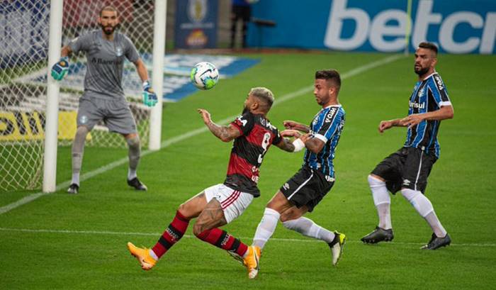 Com ajuda do VAR, Flamengo empata na abertura da 4ª rodada da Série A