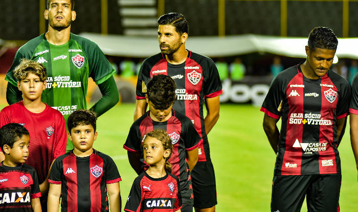 Com expectativa de triunfo, Vitória enfrenta o Figueirense, hoje às 21h30, no Orlando Scarpelli