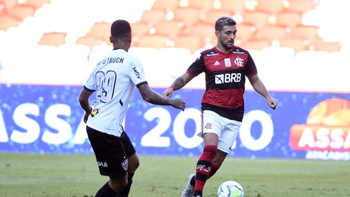 Na estreia de Domènec Torrent, Flamengo perde para o Atlético-MG