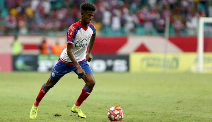 Sem reforço na lateral-direita, Bahia pode oportunizar jovem Borel em 2022