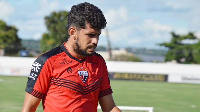 Com dúvida no meio e Zé Roberto no ataque, Atlético-GO está pronto para pegar o Bahia