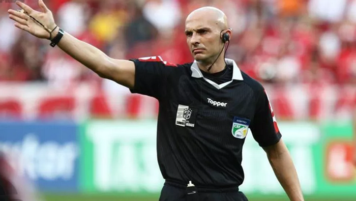 Com VAR, CBF define arbitragem para Vitória x Paysandu no Barradão