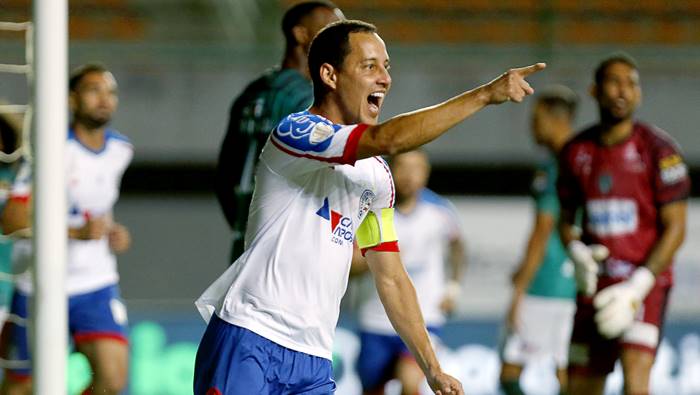 Santos encaminha contratação do meia Rodriguinho para 2022