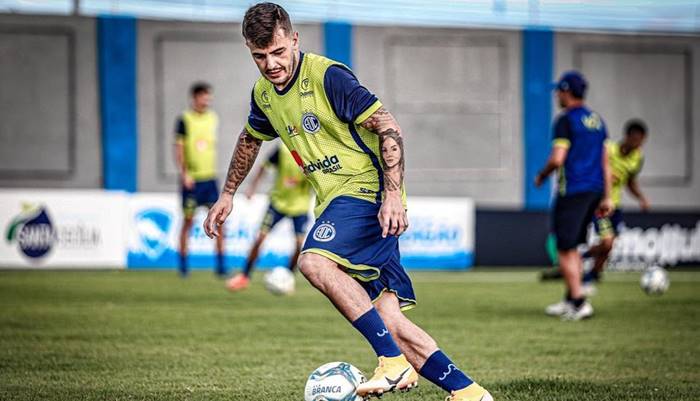 Em evolução no Paysandu, João Paulo espera ritmo forte na temporada