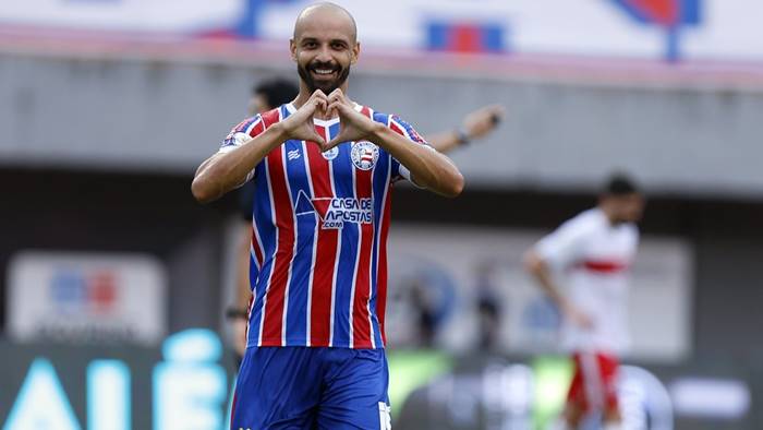 Thaciano revela desejo de um dia voltar ao Bahia: “Ficou faltando jogar com a torcida”