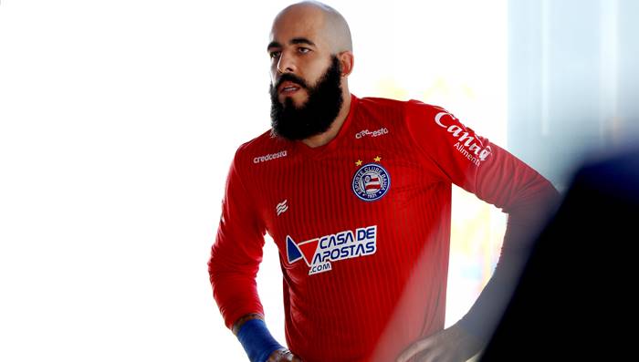 Feliz no Bahia, goleiro diz que intenção é permanecer por muito tempo