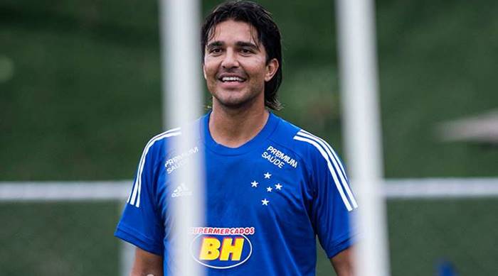 Marcelo Moreno está perto de ser anunciado por time do goleiro Jean