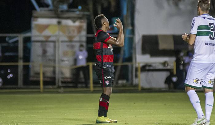 Vitória não faz gol há 5 jogos e amarga posto de 2º pior ataque da Série B