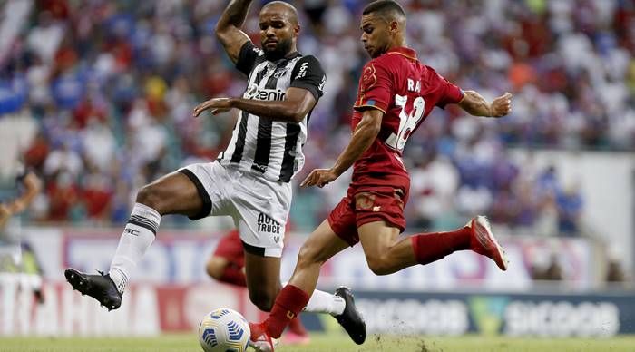 Bahia negocia renovação de contrato do atacante Raí Nascimento