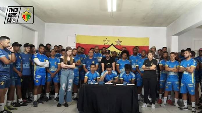 Jogadores pedem que STJD volte atrás na punição do Brusque na Série B