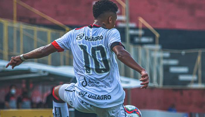 Maratona decisiva: Vitória fará cinco jogos no espaço de 16 dias