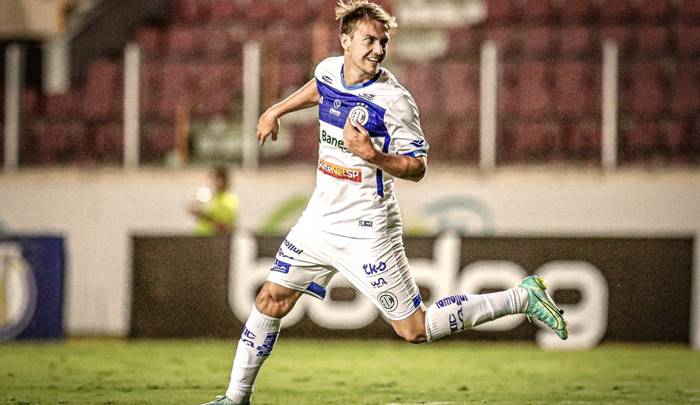 Ex-Vitória destaca foco do Confiança para a “decisão” no Barradão