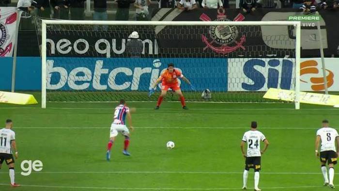 Corinthians 0 x 1 Bahia: Veja o gol do atacante Gilberto em Itaquera